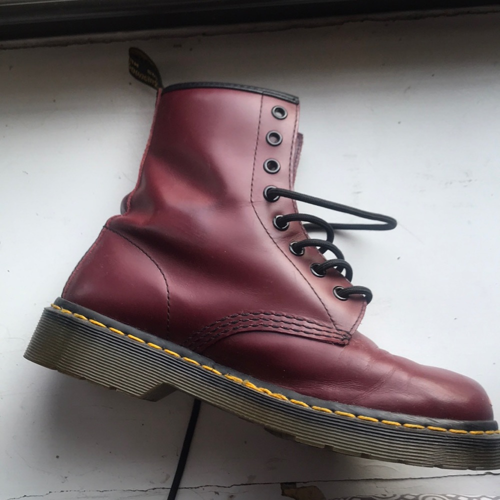 Gorgeous Burgundy Doc Martens